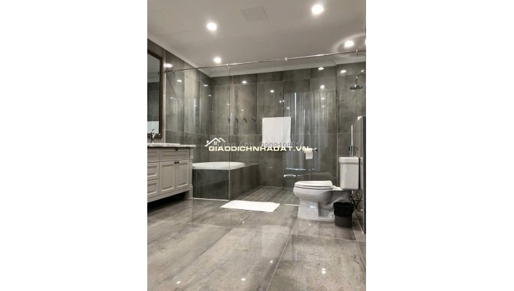 Bán Penthouse Masteri Thảo Điền, Q.2, 250m2, 3PN, sổ hồng, giá 38 tỷ. LH: 0909108814